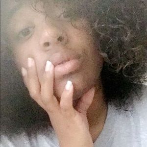 Meet your Posher, Omari